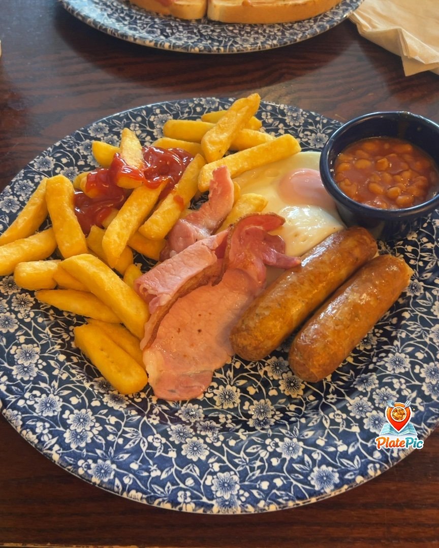 All-day breakfast plate