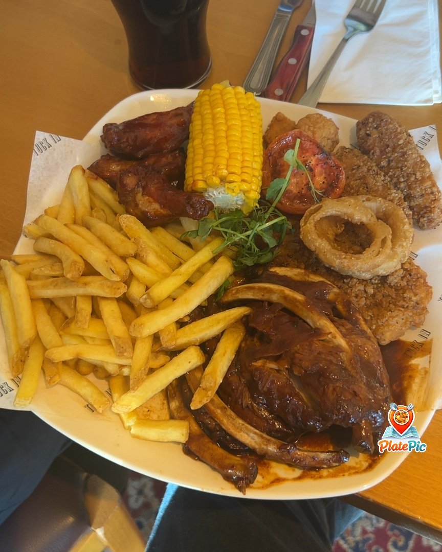 Ultimate ribs and chicken platter